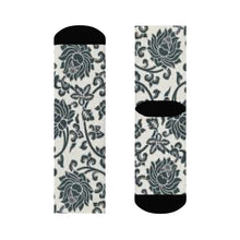 Load image into Gallery viewer, Crew Socks