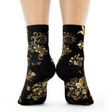 Load image into Gallery viewer, Crew Socks